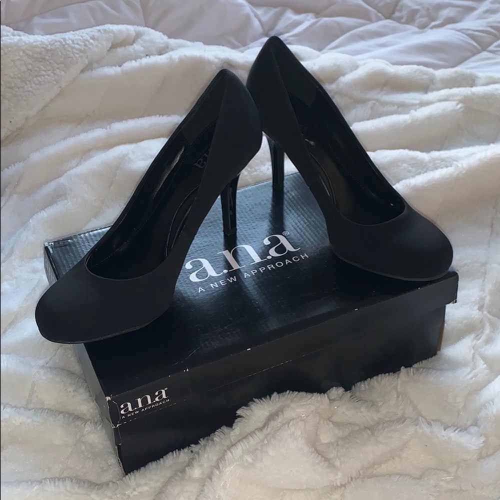 Black Heels